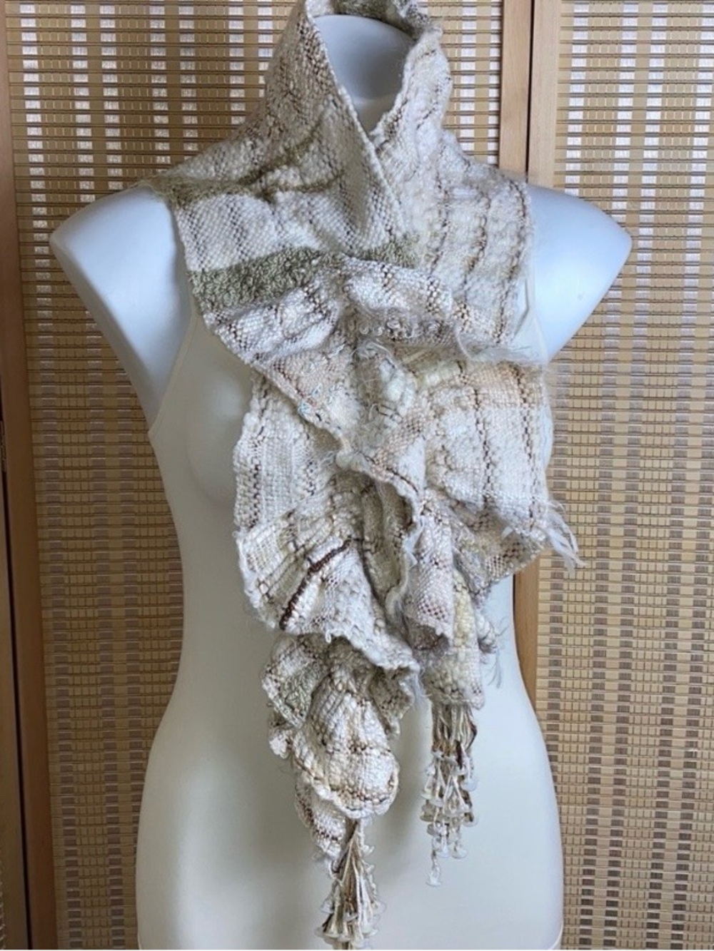 Nangellini Handmade Ruffled With Fringe Buttons Knit Scarf Neutral Colors
